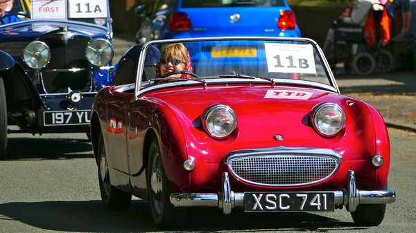 Comment les nouvelles normes de sécurité influencent-elles la conception des véhicules ?